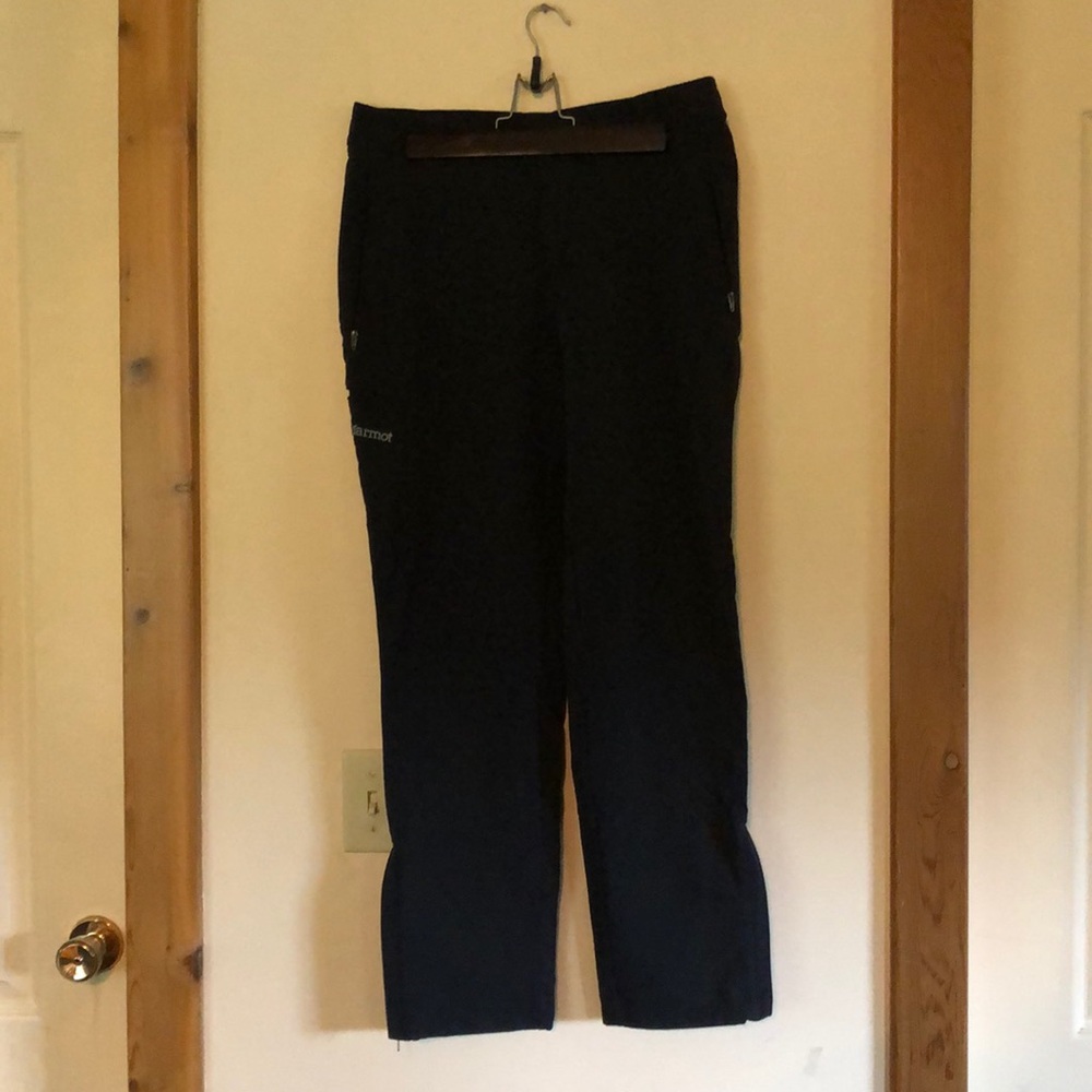 Marmot hiking pants. Excellent condition. Size 8